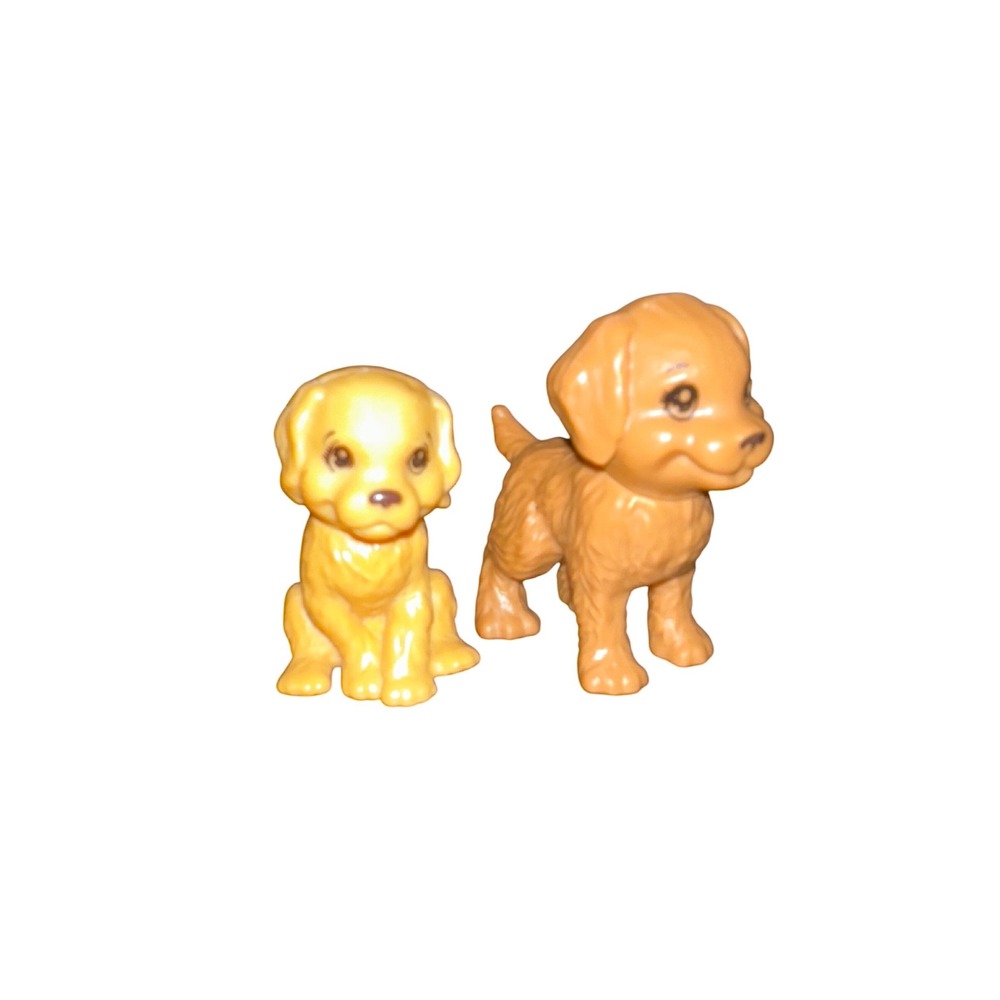 Vintage Barbie Puppy Dog Figurines Set of 2 Golden Retriever Lab Plastic Pets - Picture 1 of 7